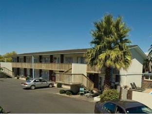 Aaron Court Motel Whangarei Exterior photo